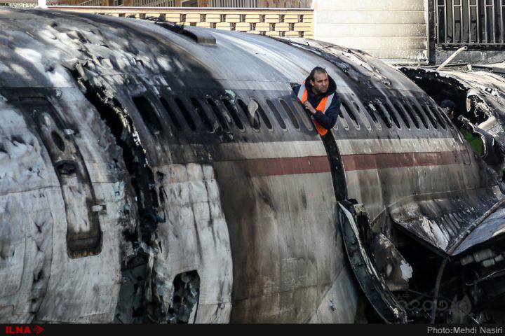 عکس| سقوط هواپیمای باربری بوئینگ ۷۰۷ در کرج