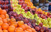 توزیع روزانه 16 هزار تن میوه در تهران و 6 استان
